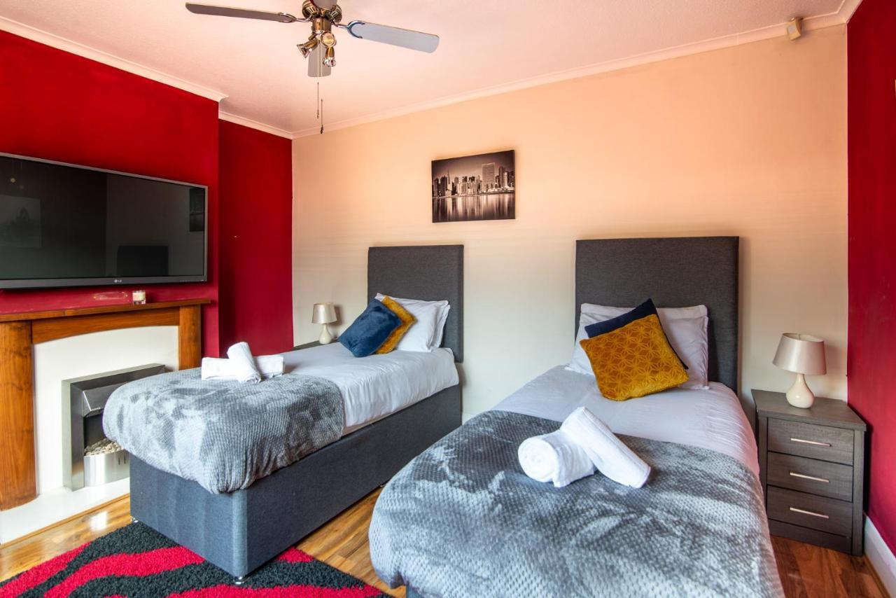 Сasa de vacaciones Harmony House- Impeccable 4-bed In *