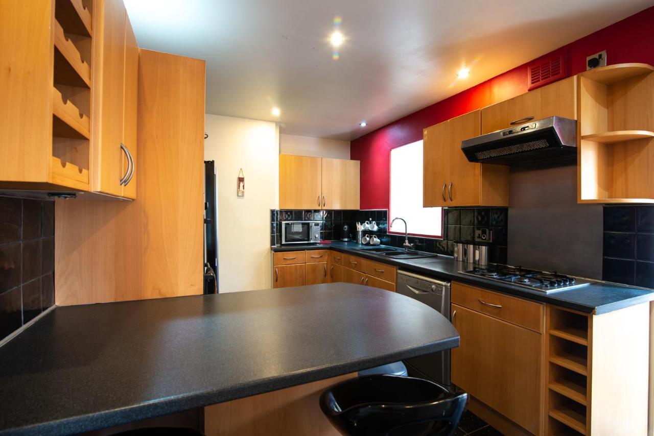 Сasa de vacaciones Harmony House- Impeccable 4-bed In